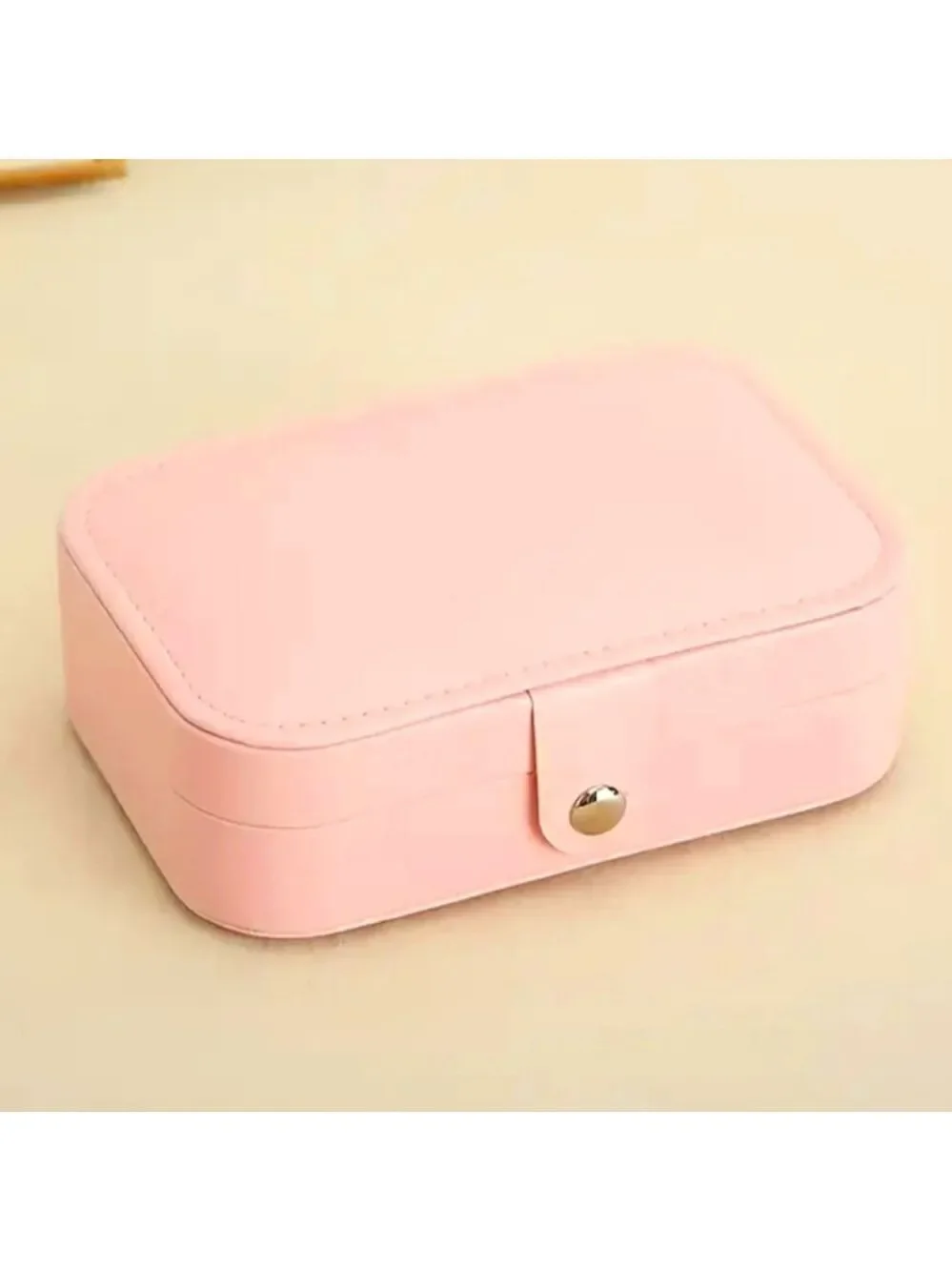 MED Traveling  Jewelry Box Bright Pink  Faux Leather Snap closure